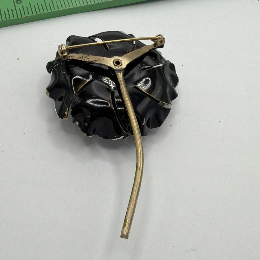 Vintage‎ 1950s Silver Tone Mid Century Black Flower Brooch